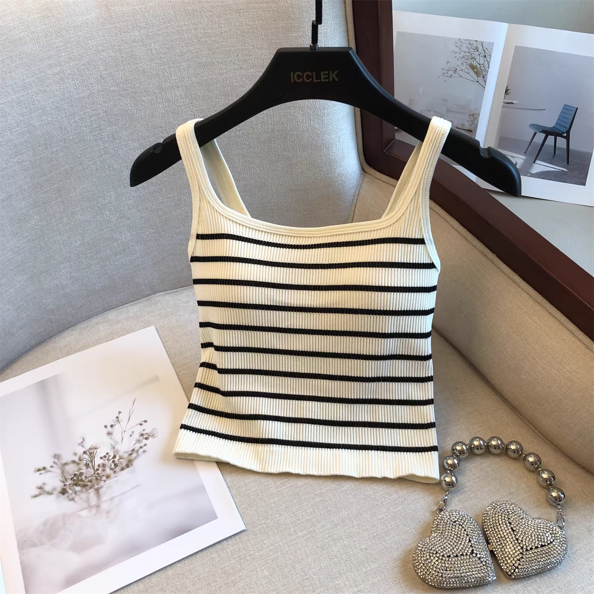 Ribbed Stripes Built-In Bra Tank Top